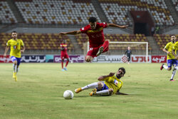 Foolad 0-0 Sanat Naft: IPL matchday 1