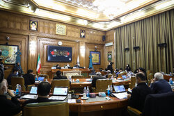 بررسی لایحه برنامه چهارم شهرداری تهران در صحن شورا