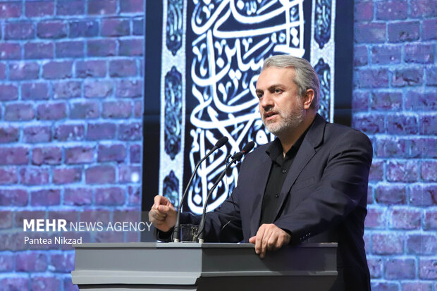 ضرورت بازگرداندن اعتبار رسانهها و حذف خطوط قرمز زائد