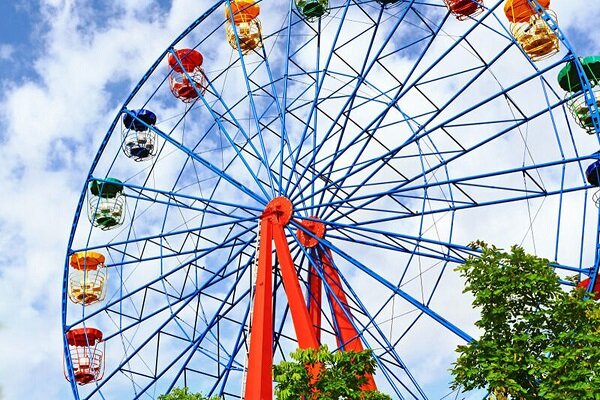 کلاف هزارپیچ شهربازی گرگان / مدیران در حل معمای افتتاح ناتوان هست