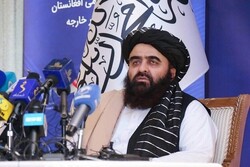 وزیر خارجه طالبان، آمریکا را به‌دخالت در امور داخلی افغانستان متهم کرد