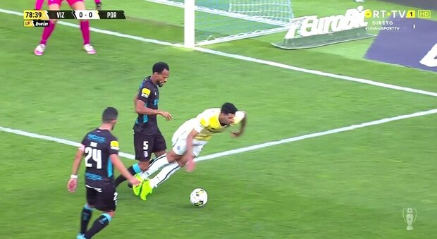 پیروزی پورتو تحت تاثیر حرکت طارمی/ مهاجم ایران دست خالی ماند!