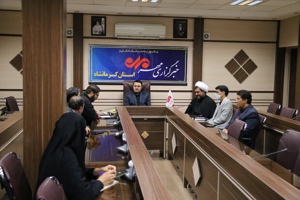حضور استاندار کرمانشاه در دفتر خبرگزاری مهر استان کرمانشاه