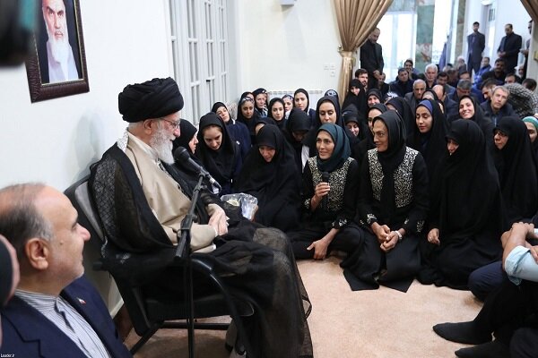 زنان با حجاب ایرانی بر بام کشورهای مسلمان