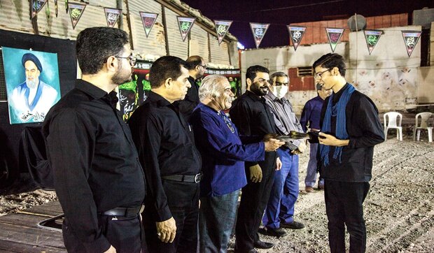 فصل اول تکیه هنر عاشورایی به پایان رسید /حضور ۱۰۰ هنرمند عاشورایی