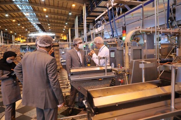 تقدیر بنیانگذار و مدیرعامل گروه صنعتی میهن از خدمات بانک ملی