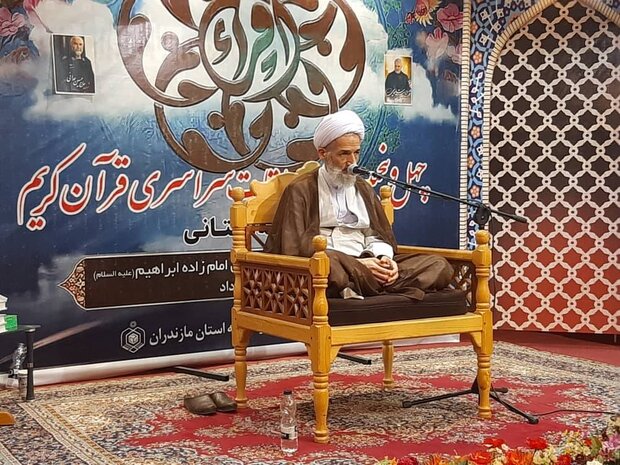 سند بالادستی  توسعه قرآنی در مازندران اجرا شود