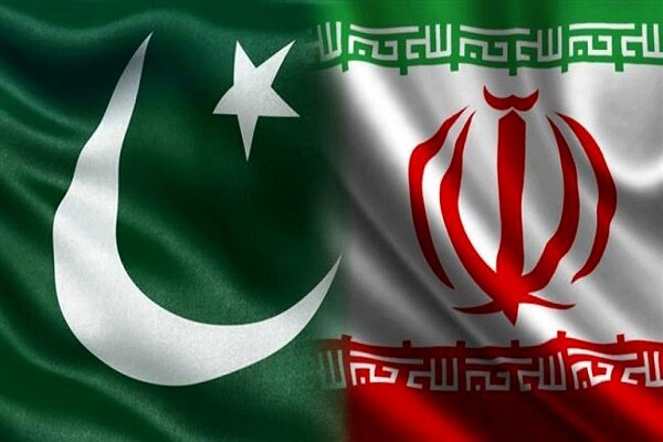 ایران اور پاکستان نے 5 ارب ڈالر کی تجارت کا ہدف بنالیا