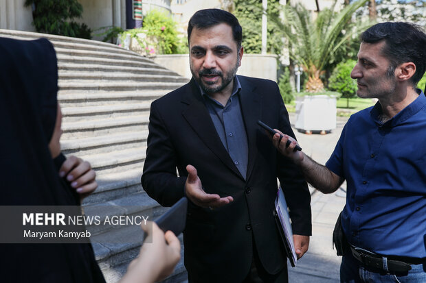 تا پایان دولت فیبرنوری به درب خانههای ۲۰ میلیون خانوار میرسد