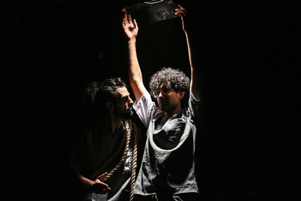 آنچه ساختم روزی مرا خواهد بلعید/ «آناتول» هر شب میزبان یک بازیگر