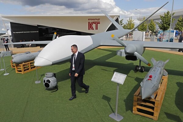 چرا روسیه از پهپادهای خود به عنوان نیروی کوبنده استفاده نمیکند؟