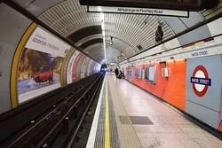 Strikes cripple London's transport network