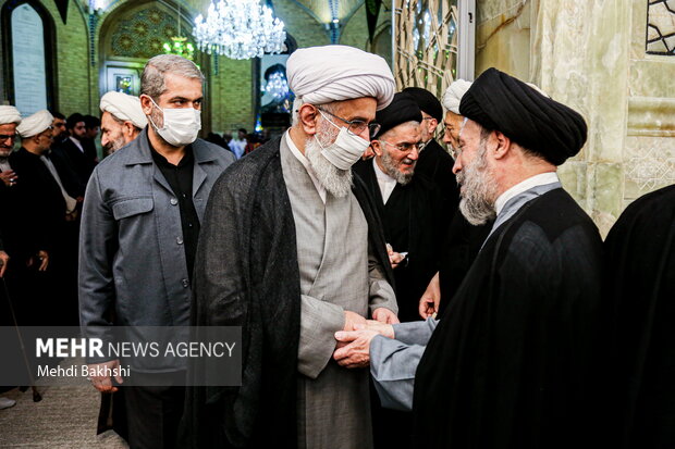 Commemorating Ayatollah Hakim demise anniversary in Qom