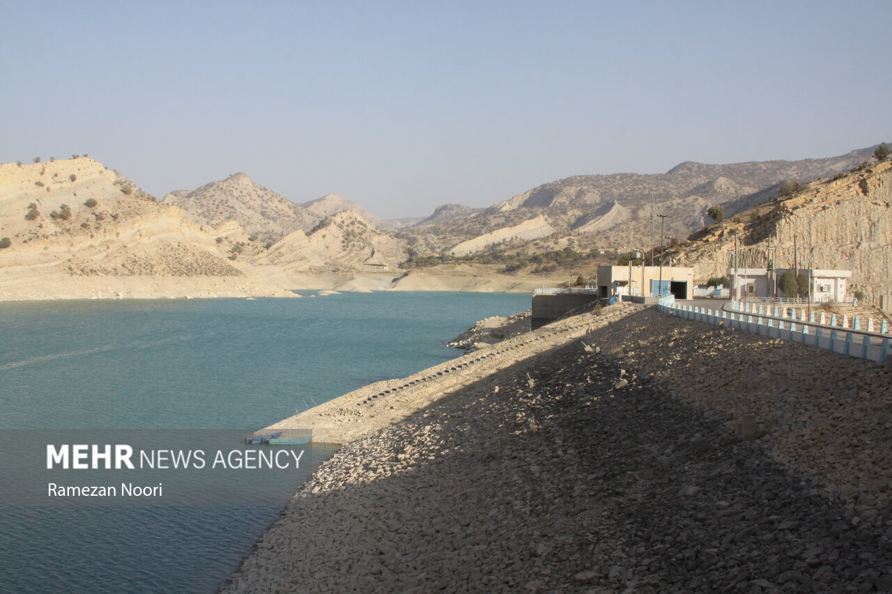 سدها نیمهپر و آسمان کمباران؛ خطر افت ذخایر آبی ایلام جدیتر شد
