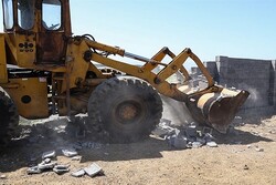تخریب ۱۵۰۰ مترمربع از بنای غیرمجاز در «بکه» شهریار