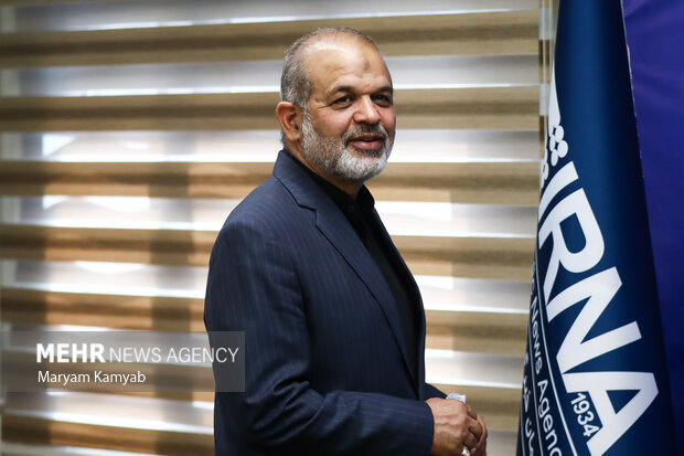 نشست خبری احمد وحیدی وزیر کشور پیش از ظهر شنبه 29 مرداد 1401 در خبرگزاری ایرنا برگزار شد