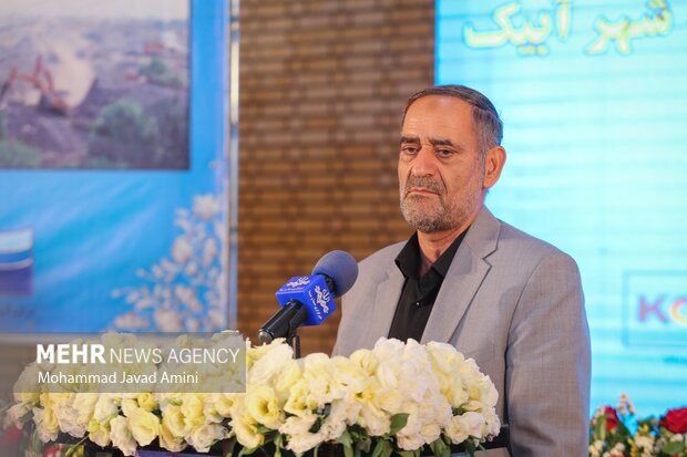 آب به آبیک رسید 13