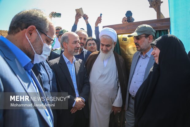 آب به آبیک رسید 7