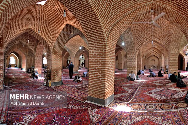 Mosques in Ardabil with carved ceilings, religious motifs 