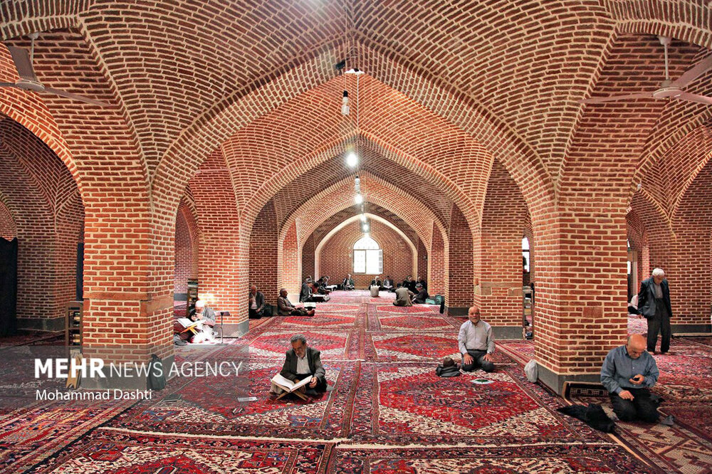 پایگاه اجتماعی مساجد در اصفهان تقویت می‌شود