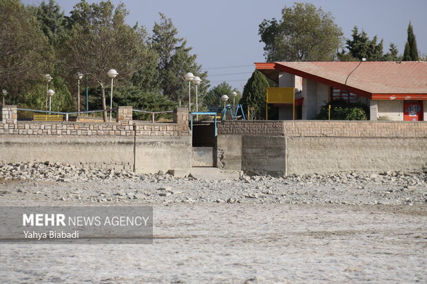 آخرین نفسهای سراب تاریخی نیلوفر