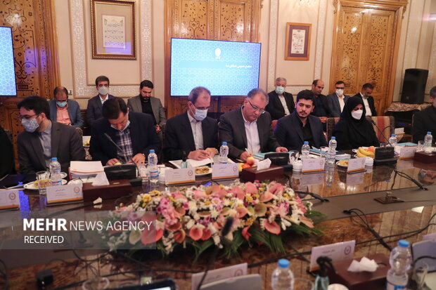 مجمع عمومی بانک ملی صبح امروز با حضور احسان خاندوزی وزیر اقتصاد برگزار شد