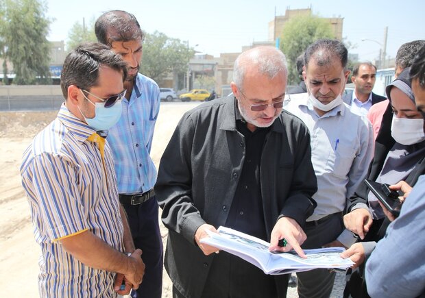 دیدار استاندار قم با اهالی منطقه پردیسان