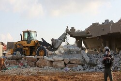 Siyonist Rejim Kudüs'te Filistinlilere ait bir evi yıktı