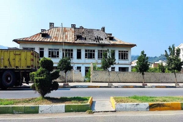 ماجرای خانه تاریخی ۱۲ فامیلی که به آن مخوف می گویند!