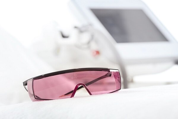 برترین برندهای دستگاههای لیزر در سال ۱۴۰۱