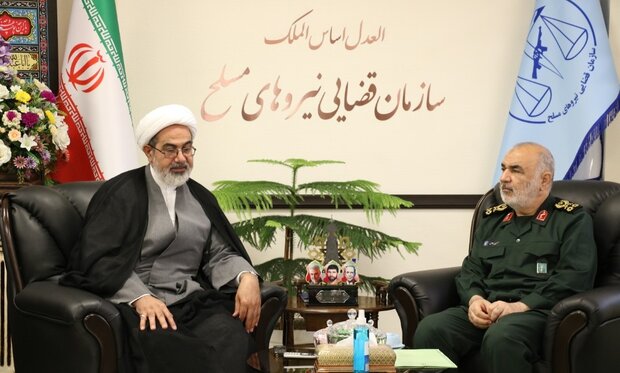 نیروهای مسلح مظهر قدرت نظام اسلامی هستند