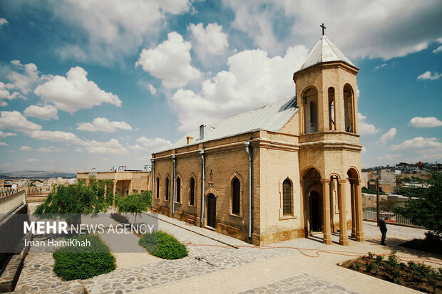 به مناسبت روز همدان