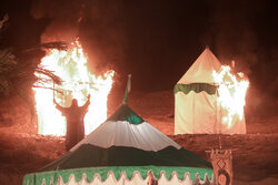 برگزاری آئین آتش زدن خیمه ها به یاد عاشورا در رودسر