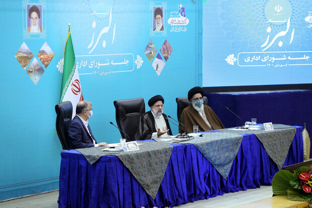 ساکنان البرز چشمانتظار تحقق وعدهها/ گره کور متروی کرج باز شود