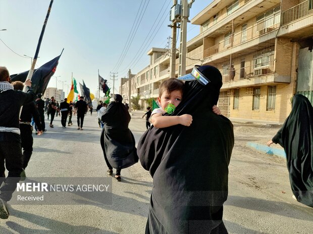 حرکت کاروان پیاده روی عشاق الحسین(ع) =