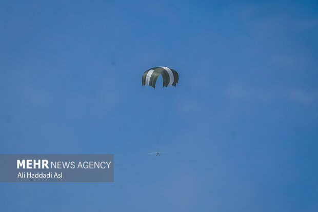 Second day of Iran army joint drone military exercise
