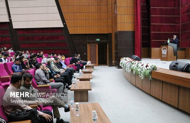 گردهمایی مسئولین انجمن های اسلامی مدارس در مشهد