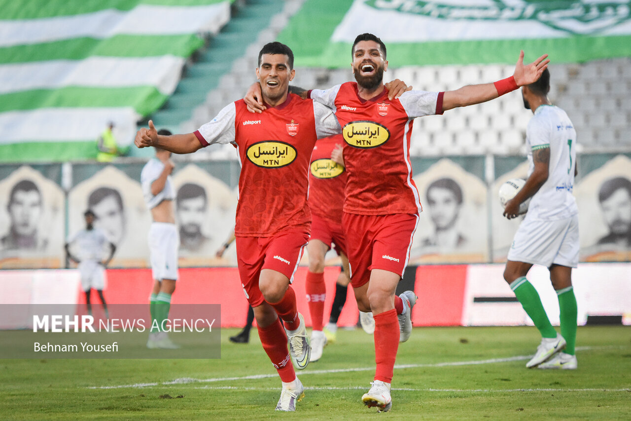 Sepahan beat Persepolis to move close to IPL title [VIDEO