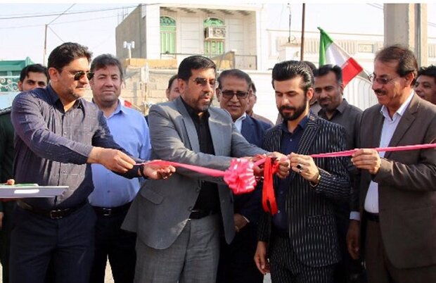 ۳۴ میلیارد ریال پروژه در «آباد» افتتاح یا آغاز شد