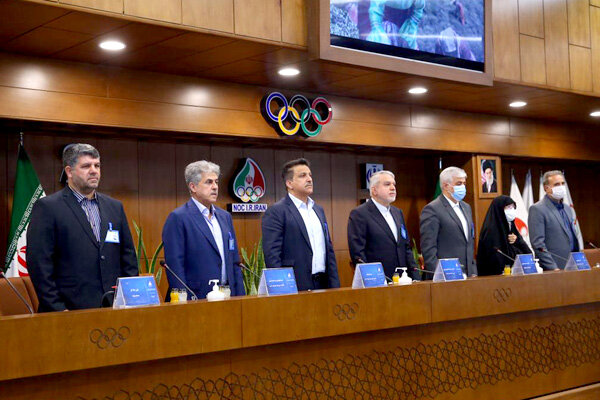 انتخابات به دور دوم کشیده شد/رقابت ریاست بین علینژاد و خسرویوفا