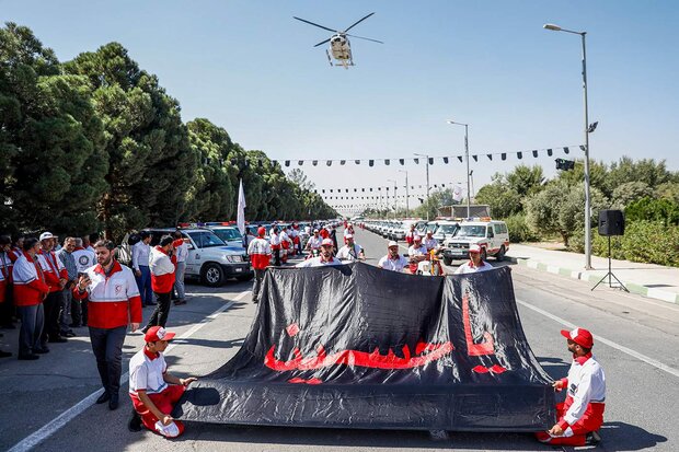 در هر ۱۰۰ عمود مسیر نجف به کربلا مراکز هلال احمر مستقر است