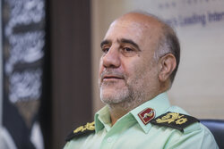 قائد شرطة طهران: العقوبات التي تفرضها قوی الاستکبار تزيد عزمنا للتصدي لها