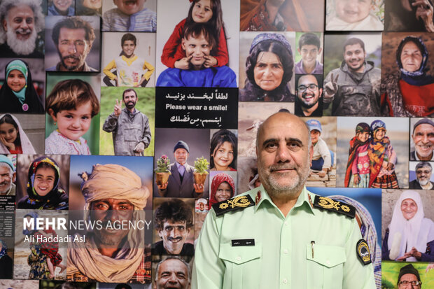  سردار حسین رحیمی فرمانده انتظامی تهران بزرگ در خبرگزاری مهر حضور دارد