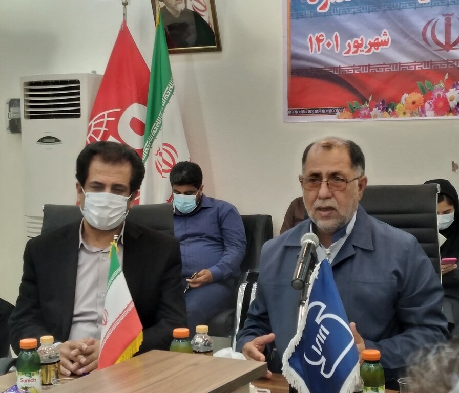 مسئولان گناوه عملکردهای نظام را به مردم اطلاع رسانی کنند