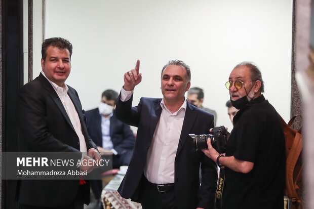 بازگشت «تاج» در شب جنجالی فوتبال/«شتر گاو پلنگ»فدراسیونِ مدل ۱۴۰۱