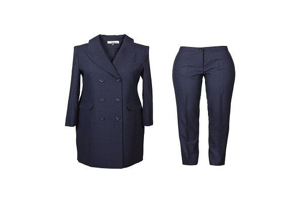 راهنمای خرید مانتو شلوار اداری برای سایزهای بزرگ‌تر از ۴۸