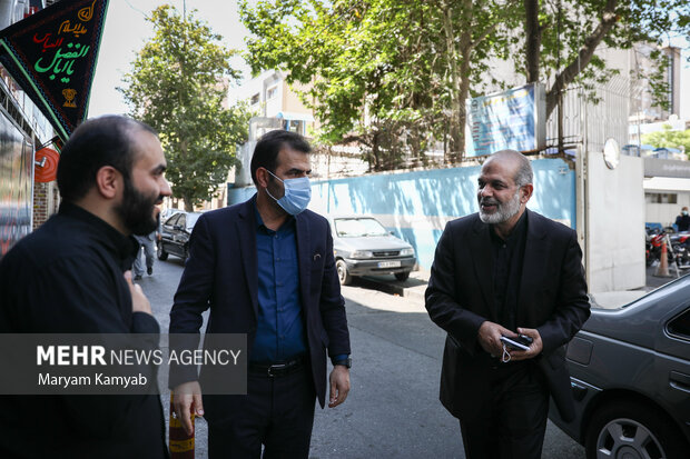 ایرانی وزیر داخلہ کی مہر خبر رساں ایجنسی کے دفتر کا دورہ
