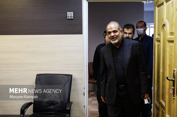 احمد وحیدی وزیر کشور بعد از ظهر سه شنبه ۸ شهریور ۱۴۰۱ در خبرگزاری مهر حضور یافت