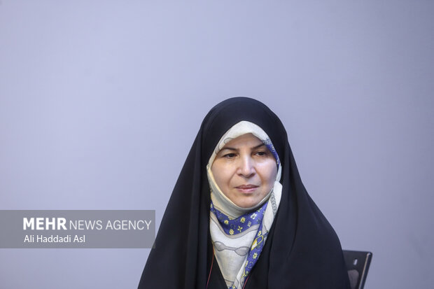 جدال تاریخ و ادبیات ونفی خلق در نویسندگی روایت جنگ رامخدوش میکند