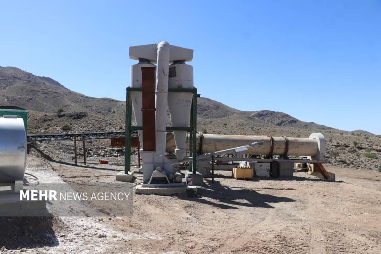 آغاز عملیات اجرایی معدن تیتان ارومیه/زمینه اشتغال ۱۵۰۰ نفر فراهم